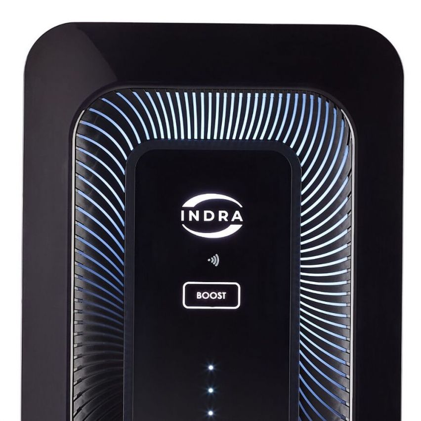 Indra Smart LUX 7.4kW 6m Tethered Black